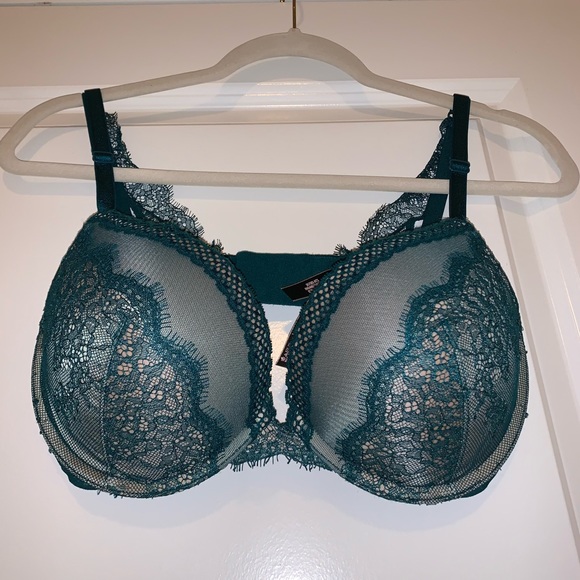 Victoria's Secret Other - 🔥DEAL🔥‘VICTORIA’S SECRET’ push-up bra in lace